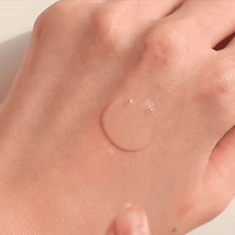 UIQ Сыворотка с Витамином С против пигментных пятен Biome Vita C Dark Spot Serum 30 мл