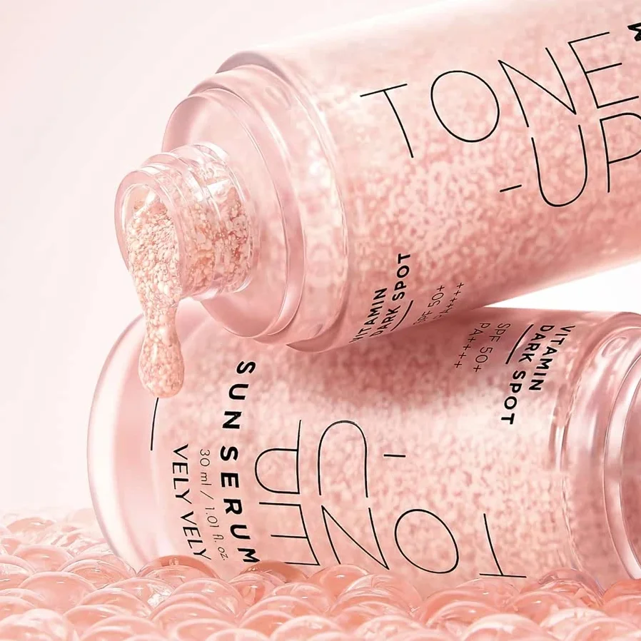 Vely Vely Витаминная солнцезащитная сыворотка против пятен Vitamin Dark Spot Tone-Up Sun Serum 30 мл