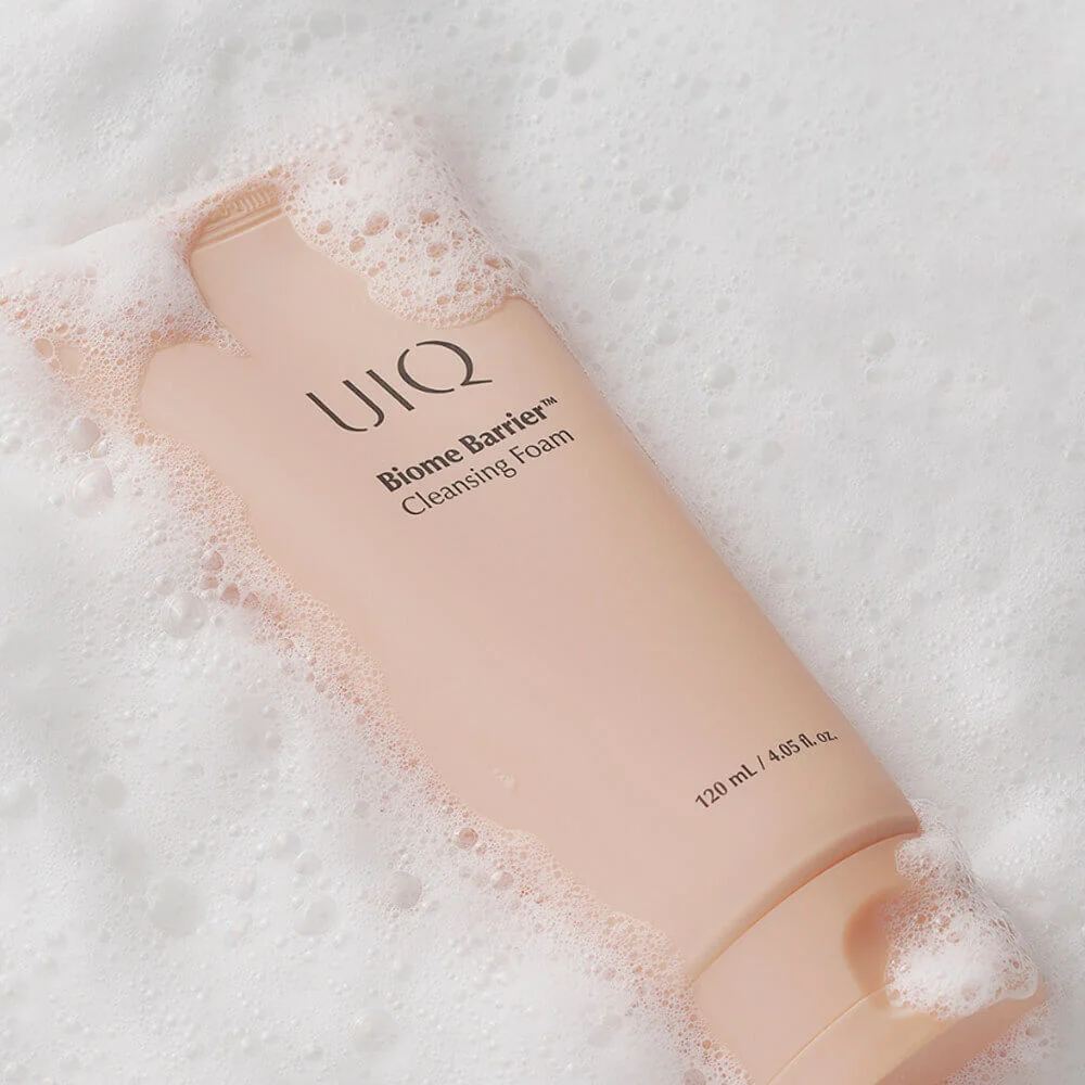 UIQ Слабокислотная очищающая пенка с пробиотиками Biome Barrier Cleansing Foam 120 мл