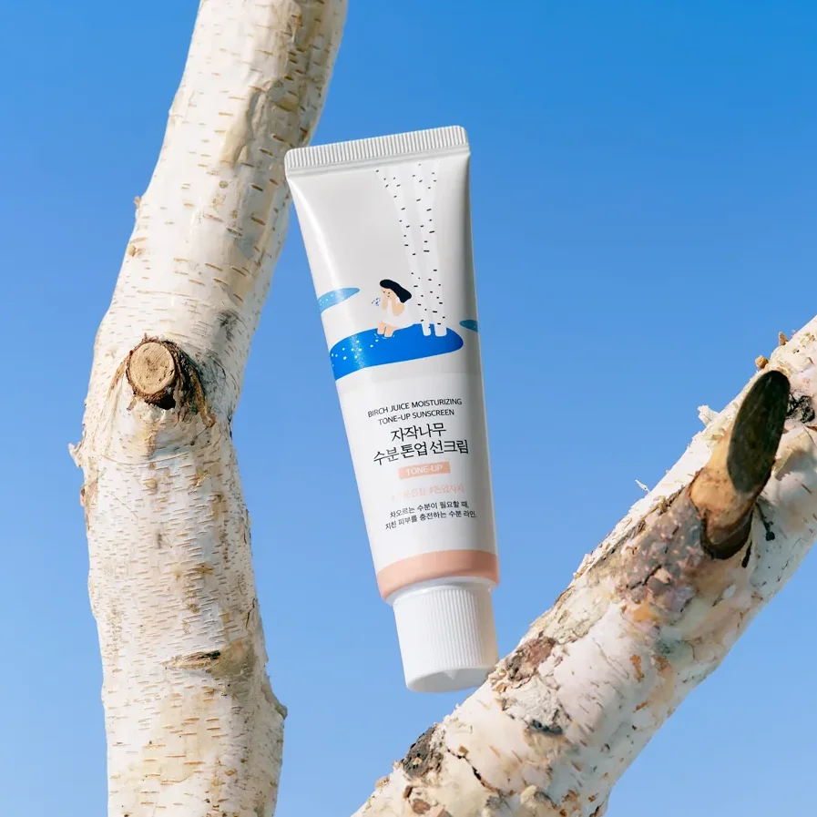 ROUND LAB Тонирующий солнцезащитный крем Birch Juice Moisturizing Tone Up Sunscreen 50ml
