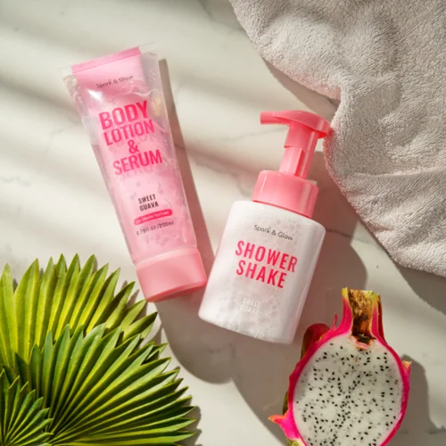 Spark'&Glow Гель-шейк для душа с ароматом сладкой гуавы - Shower shake sweet guava, 300мл