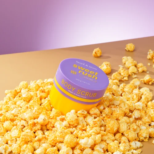 Spark'&Glow Скраб для тела с ароматом соленой карамели - Body scrub purple toffee scent, 400г