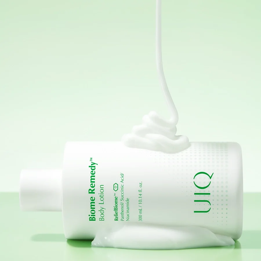 UIQ Легкий успокаивающий лосьон для тела с постбиотиками и пантенолом Biome Remedy Body Lotion 300мл