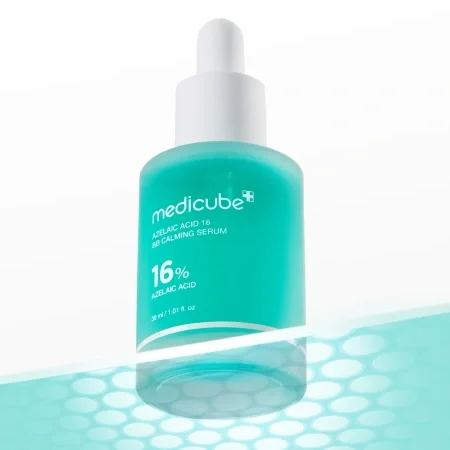 Medicube Успокаивающая сыворотка с 16% азелаиновой кислоты Azelaic Acid 16 BB Soothing Serum 30мл